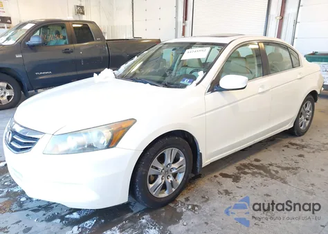 2011 Honda Accord 2.4 Se из США, поврежденный, VIN 1HGCP2F66BA021580